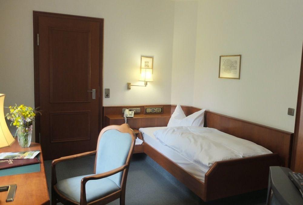 Hotel Valsana Am Kurpark 바드윌드바드 외부 사진