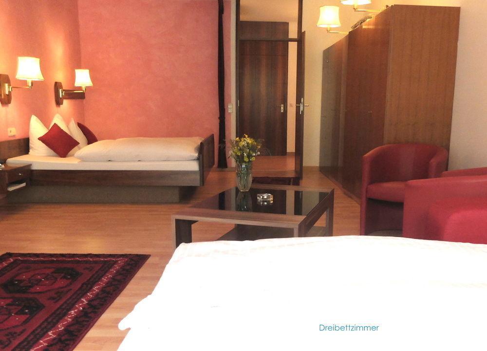 Hotel Valsana Am Kurpark 바드윌드바드 외부 사진