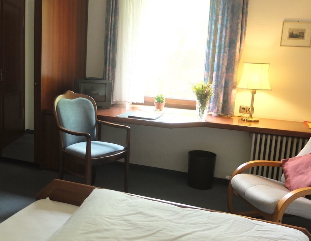 Hotel Valsana Am Kurpark 바드윌드바드 외부 사진