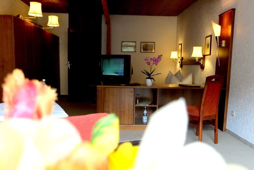 Hotel Valsana Am Kurpark 바드윌드바드 외부 사진