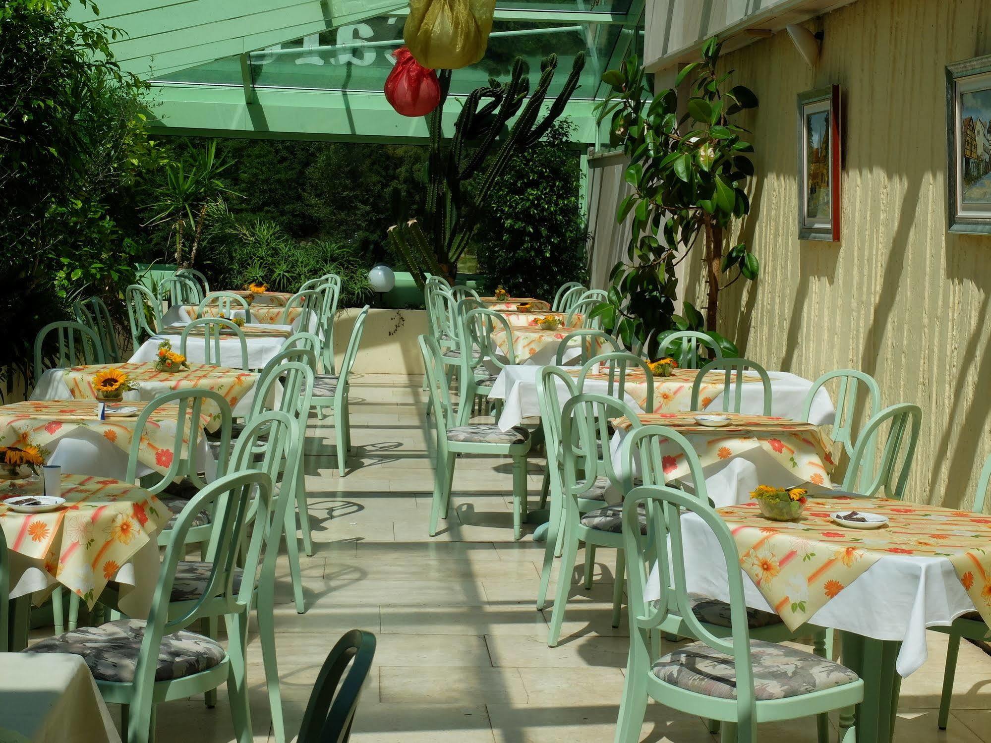 Hotel Valsana Am Kurpark 바드윌드바드 외부 사진